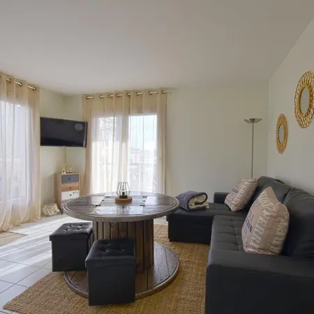 Virginia 3***